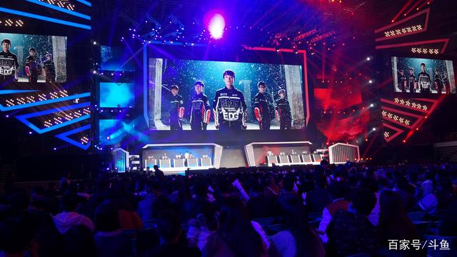 王者荣耀豪门战队消极比赛！此举引起解说破防官方重罚